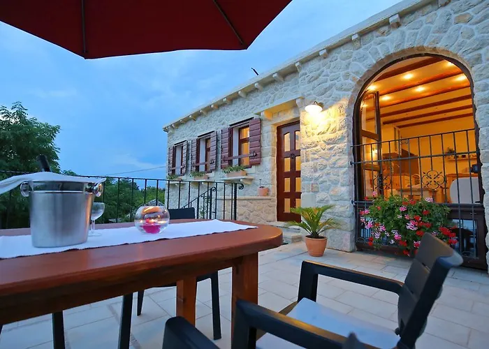 Casa de Férias Eler Zadar